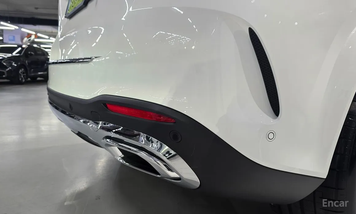 Фото 11 - Mercedes-Benz GLE-Class