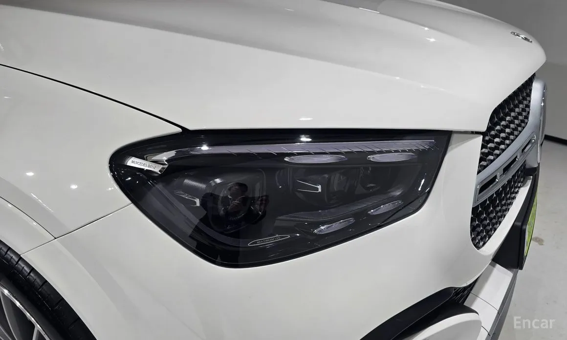 Фото 12 - Mercedes-Benz GLE-Class