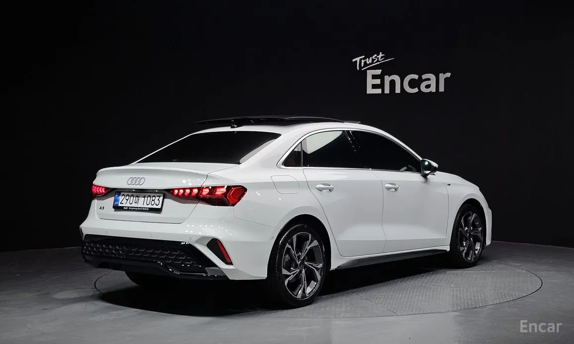 Фото 2 - Audi A3