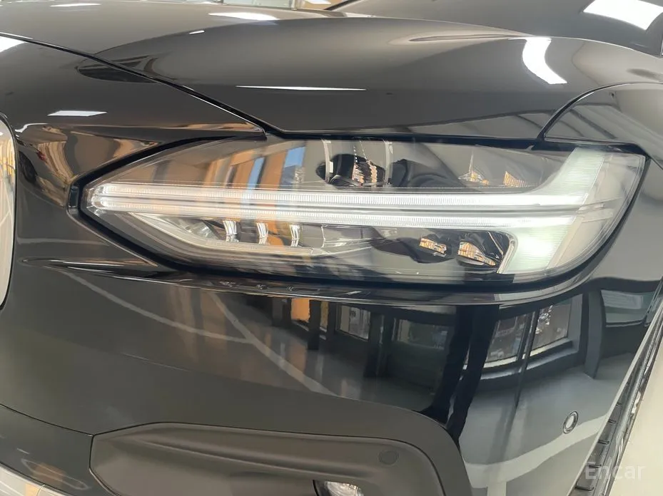 Фото 12 - Volvo S90