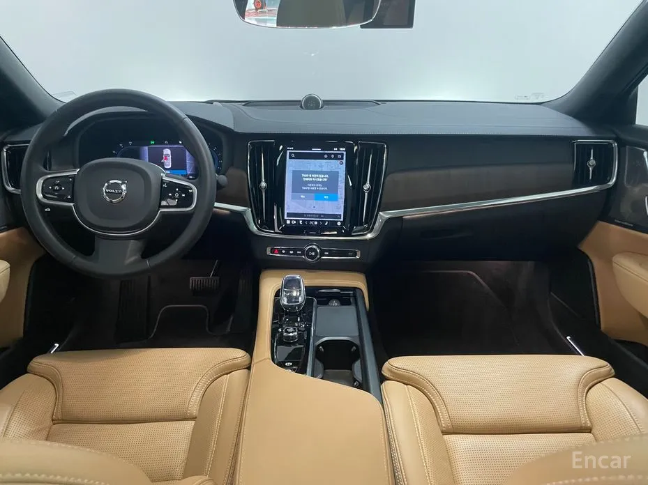 Фото 19 - Volvo S90