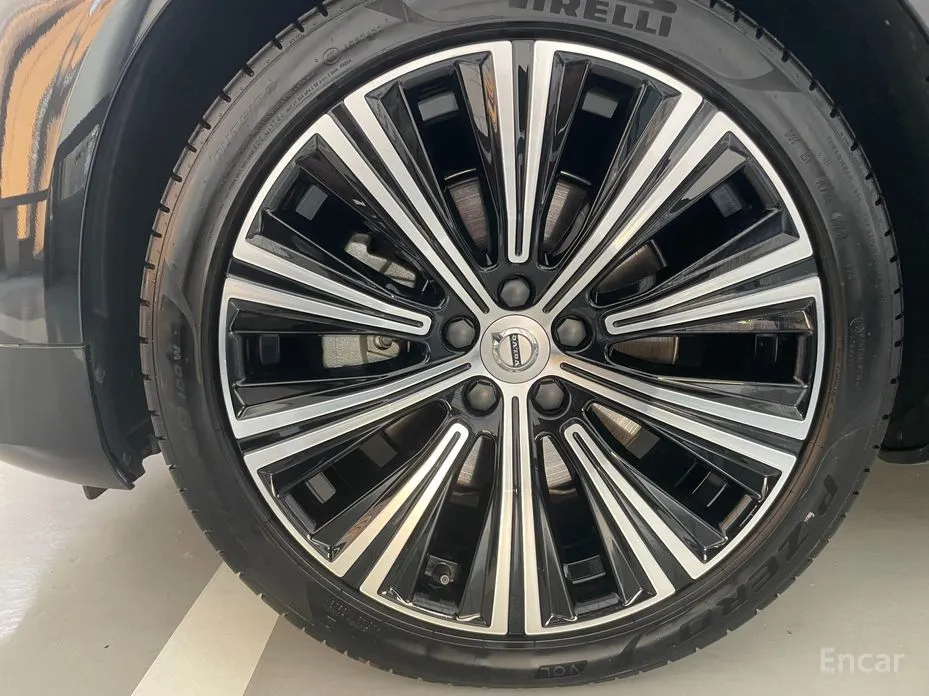 Фото 5 - Volvo S90