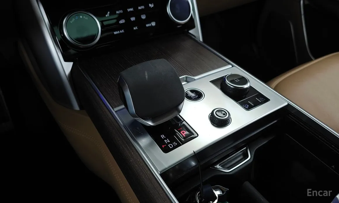 Фото 9 - Land Rover Range Rover