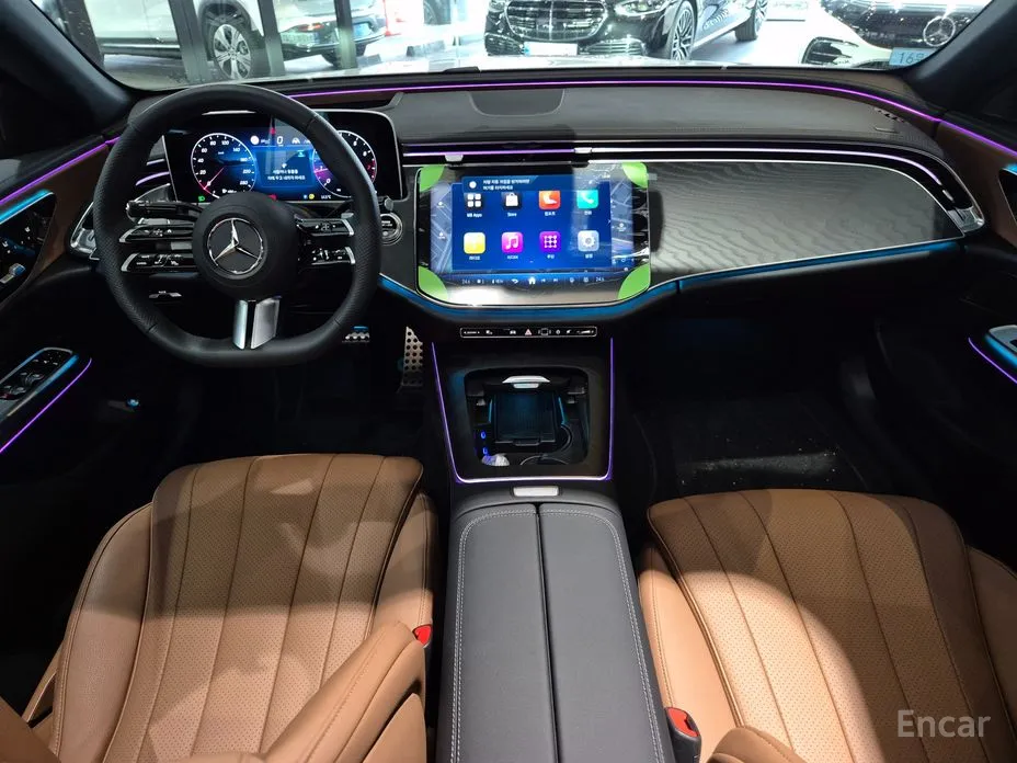 Фото 7 - Mercedes-Benz E-Class