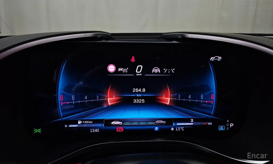 Фото 8 - Mercedes-Benz AMG GT