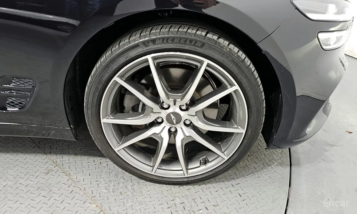 Genesis G70 2020 Gasoline 3.3T 4WD
