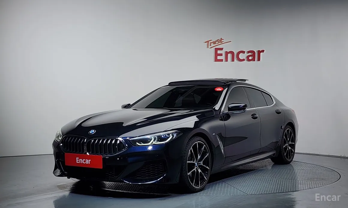 Фото 1 - BMW 8 Series