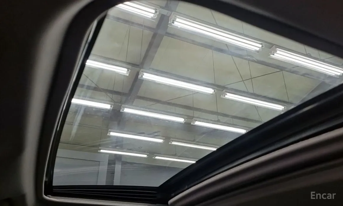 Фото 15 - Toyota Camry