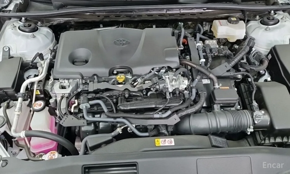 Фото 6 - Toyota Camry