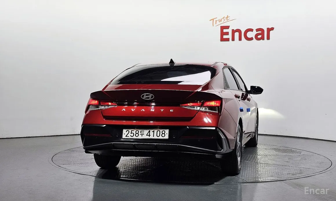 Фото 4 - Hyundai Avante