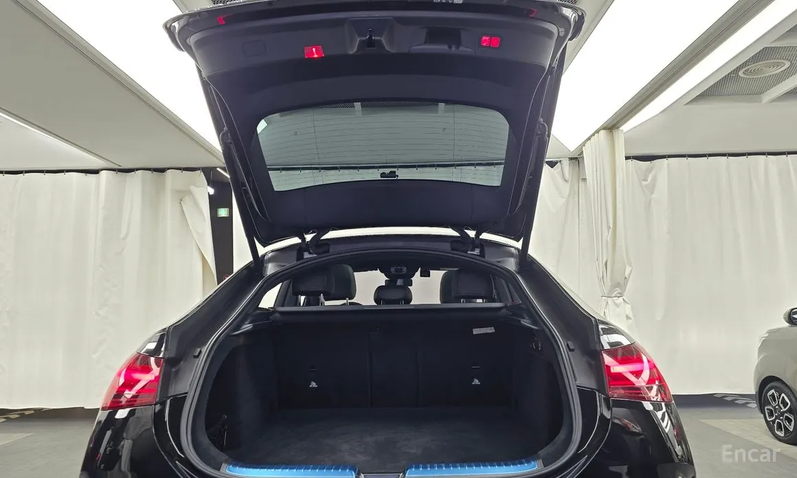 Фото 20 - Mercedes-Benz GLE-Class