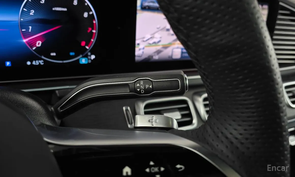 Фото 9 - Mercedes-Benz GLE-Class