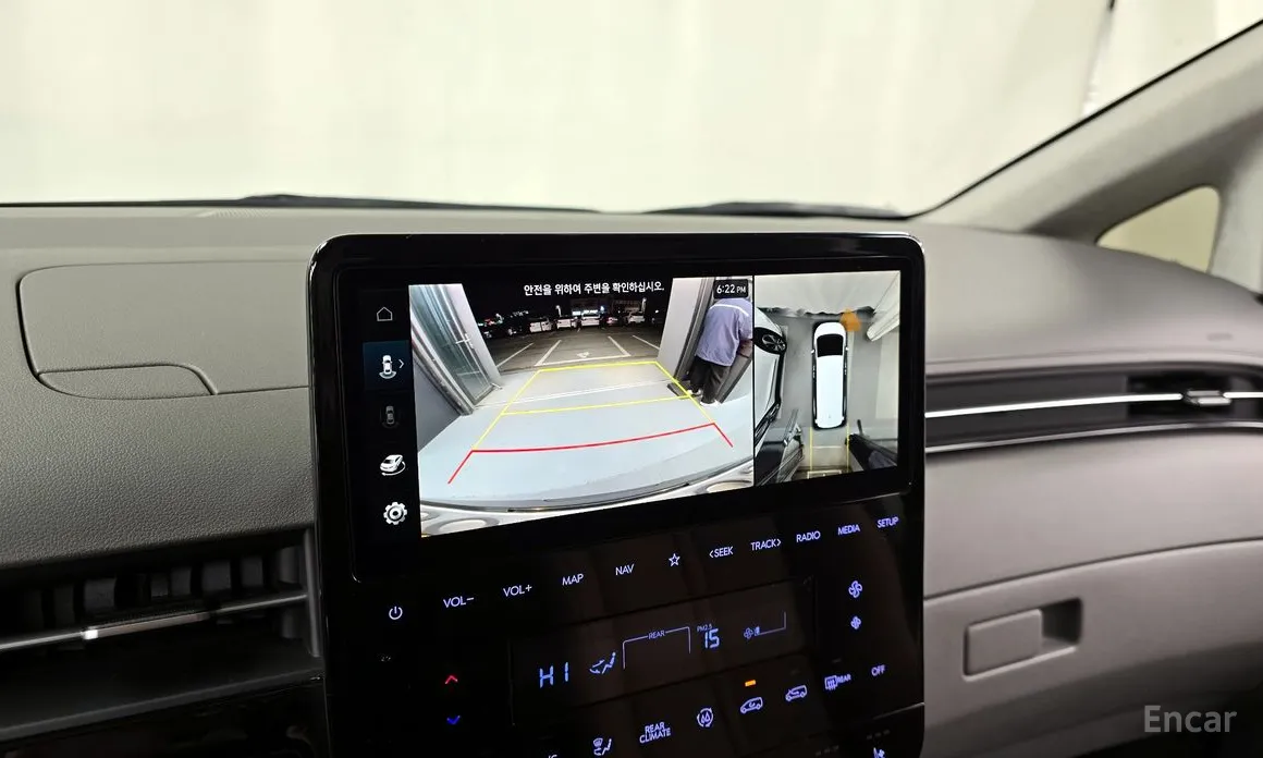 Фото 15 - Hyundai Staria