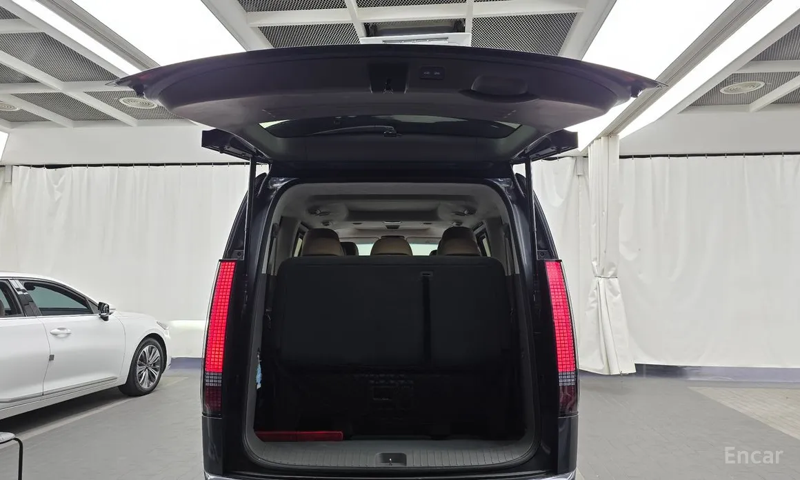 Фото 20 - Hyundai Staria