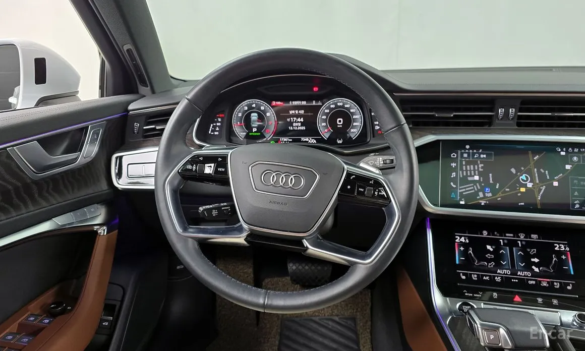 Фото 13 - Audi A6