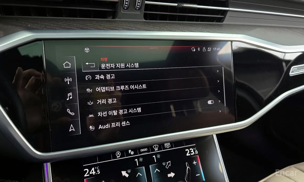 Фото 16 - Audi A6