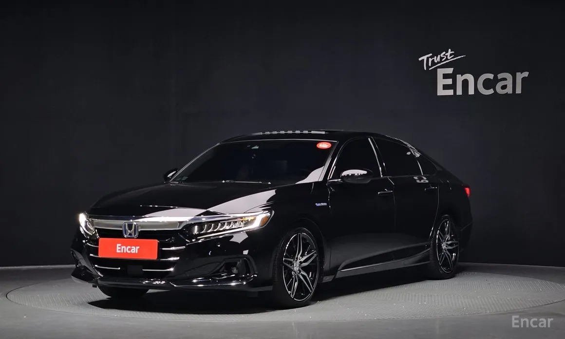 Фото 1 - Honda Accord