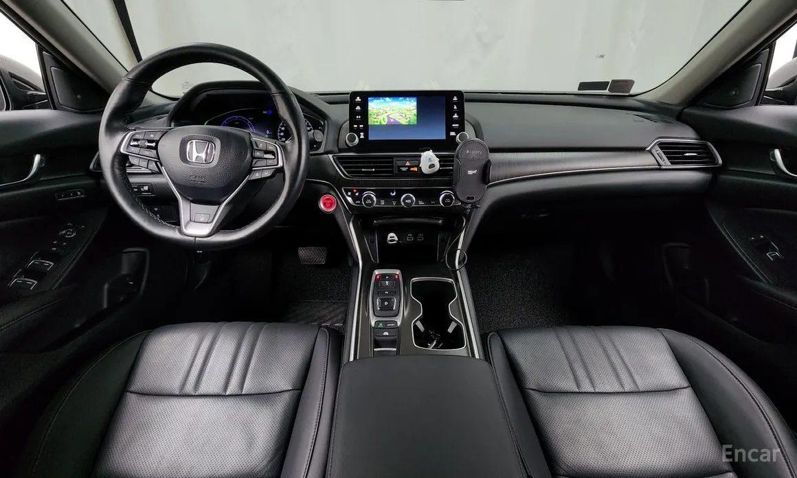 Фото 7 - Honda Accord