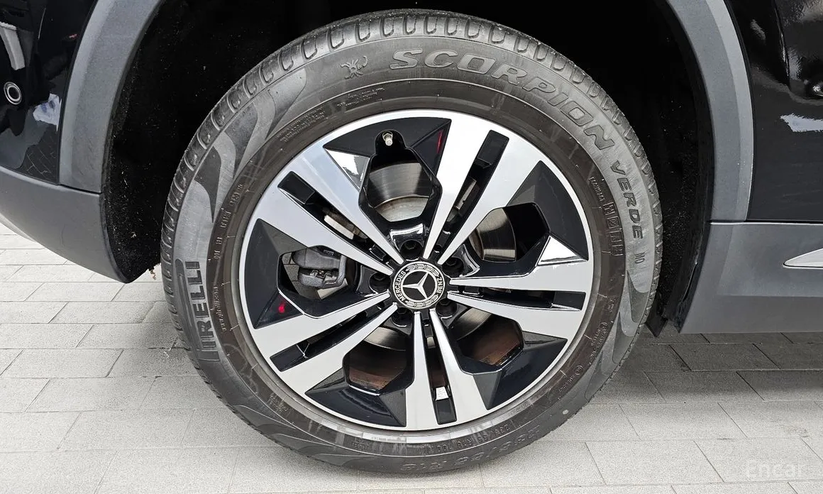 Фото 5 - Mercedes-Benz GLA-Class