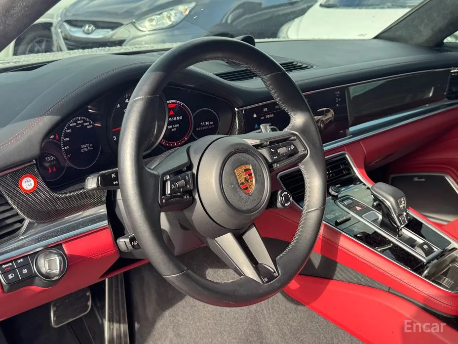 Фото 8 - Porsche Panamera