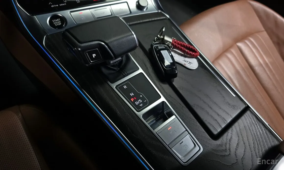 Фото 9 - Audi A6