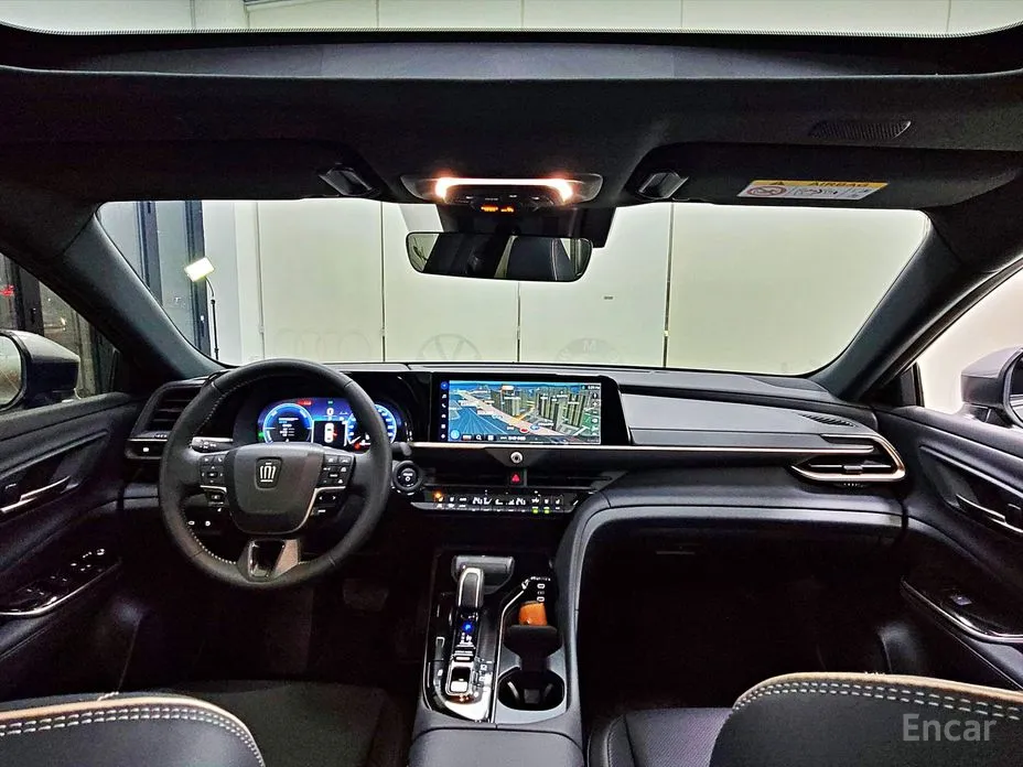 Фото 7 - Toyota Crown