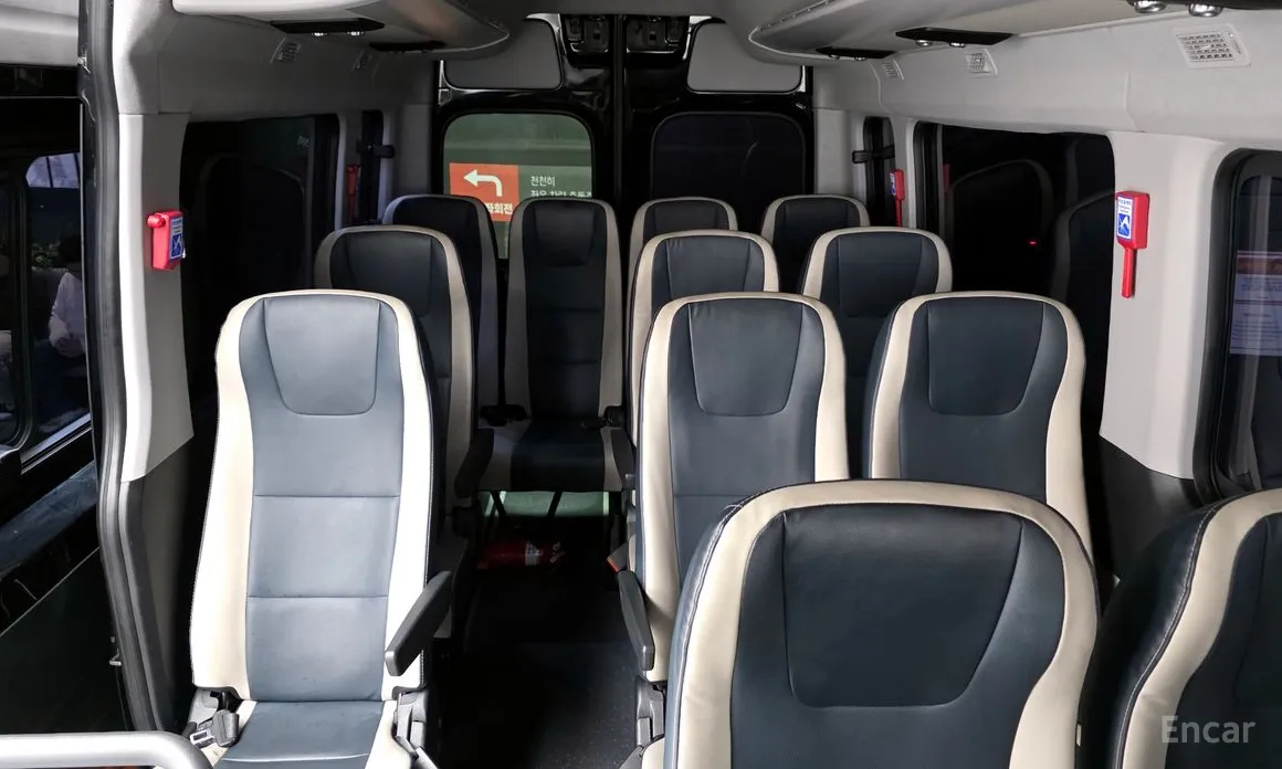 Фото 13 - Hyundai Solati