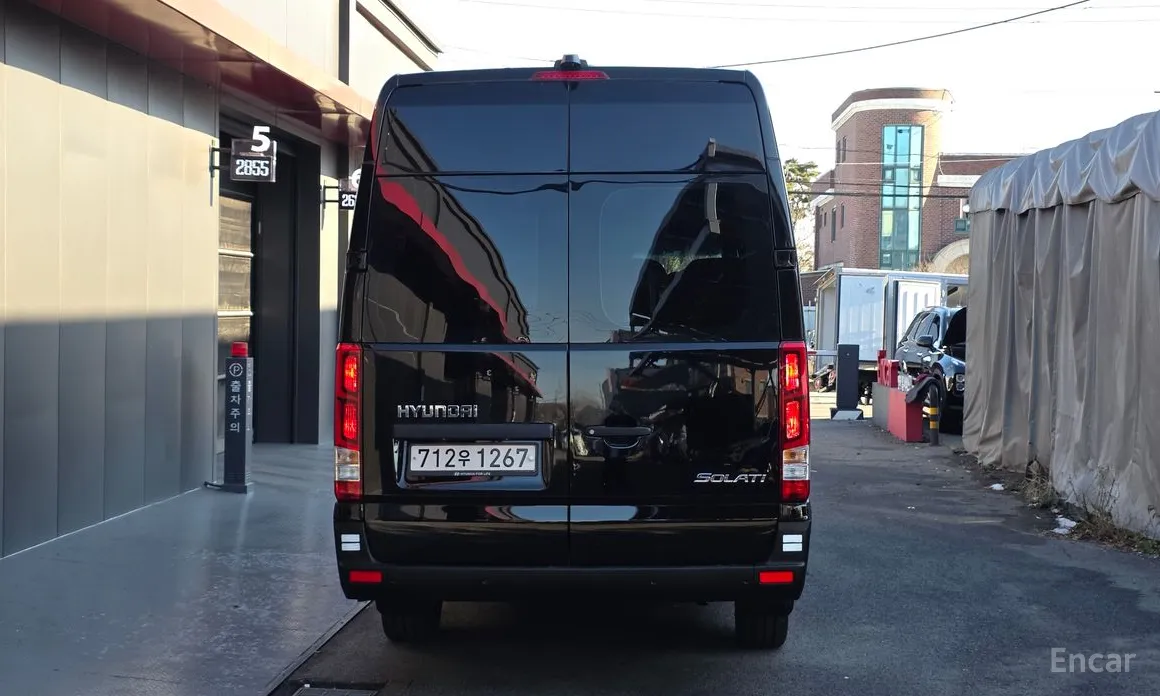 Фото 4 - Hyundai Solati