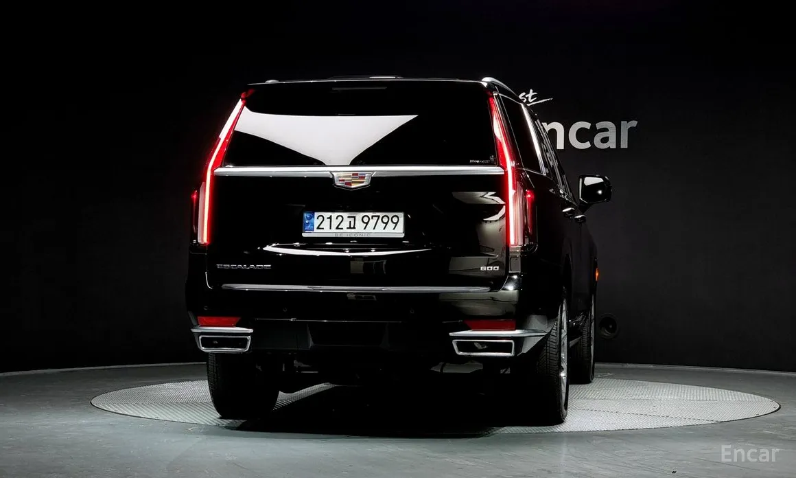 Фото 4 - Cadillac Escalade