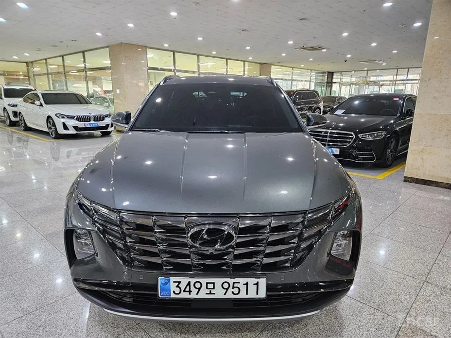 Фото 2 - Hyundai Tucson