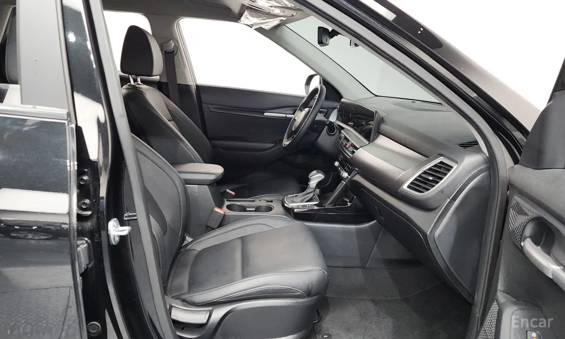 Фото 11 - Kia Seltos