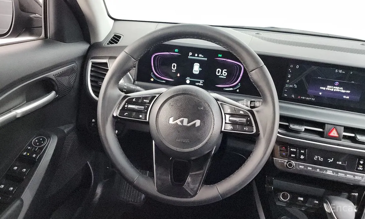 Фото 13 - Kia Seltos