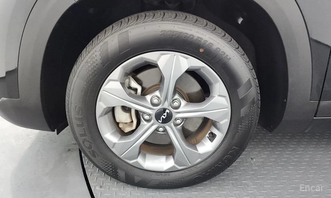 Фото 5 - Kia Seltos