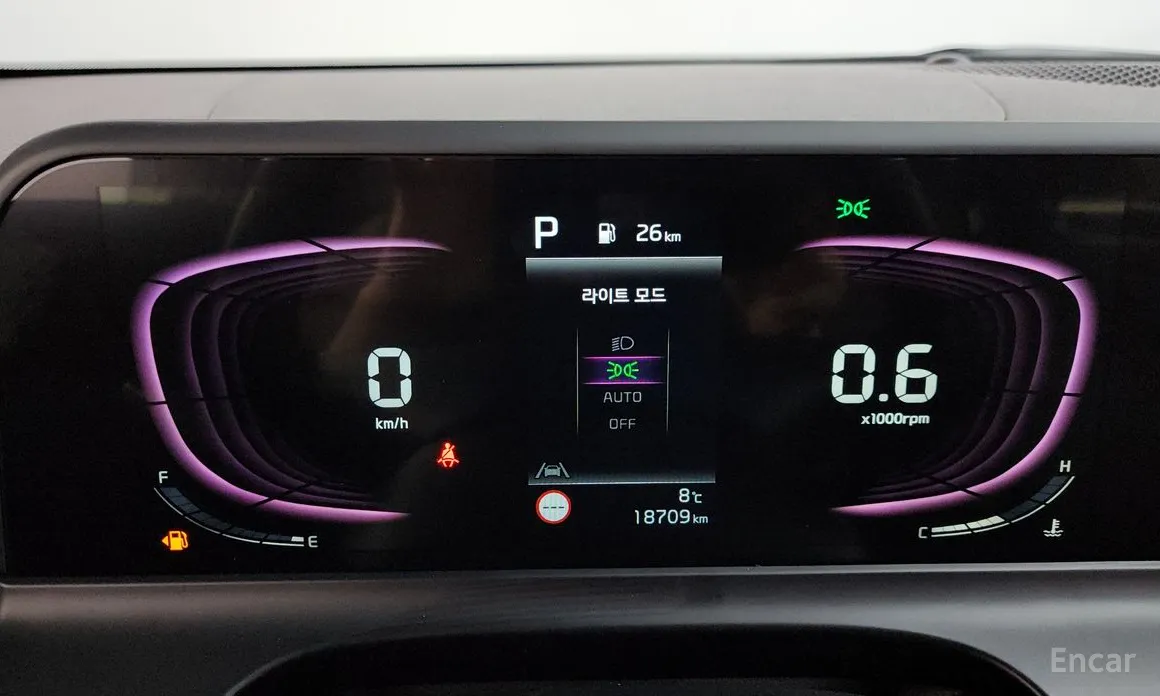 Фото 8 - Kia Seltos