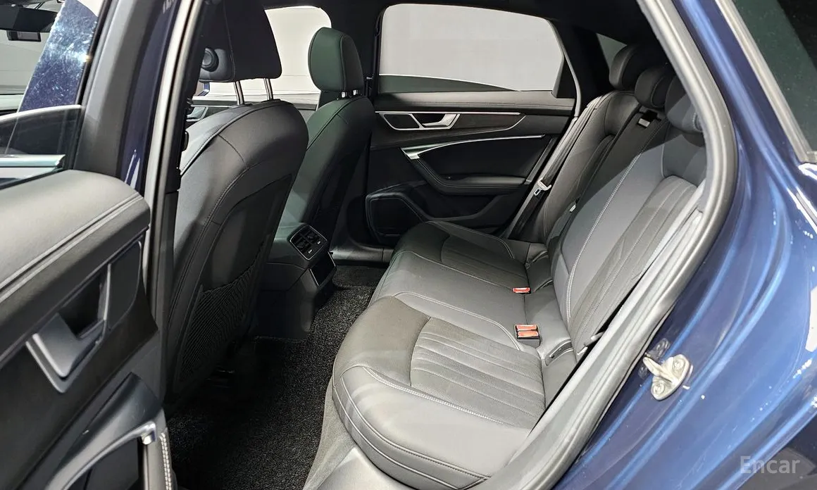 Фото 13 - Audi A6