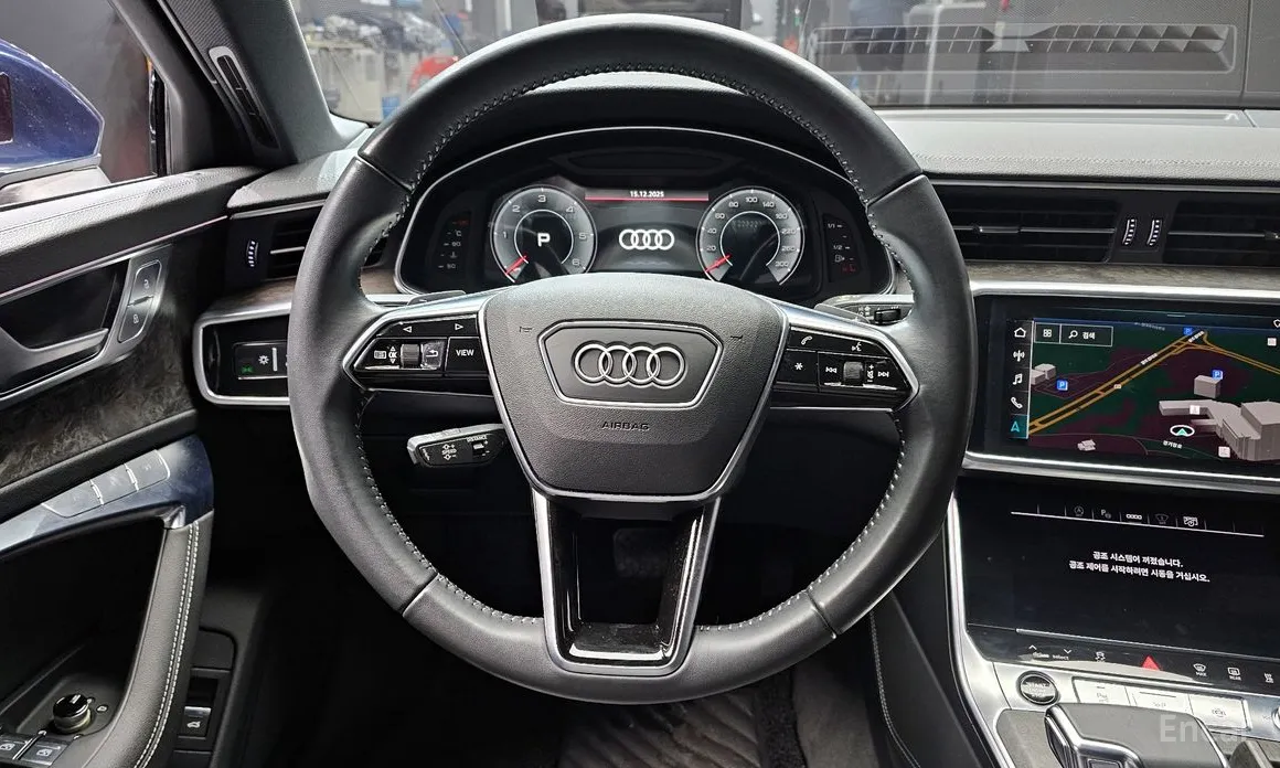 Фото 14 - Audi A6