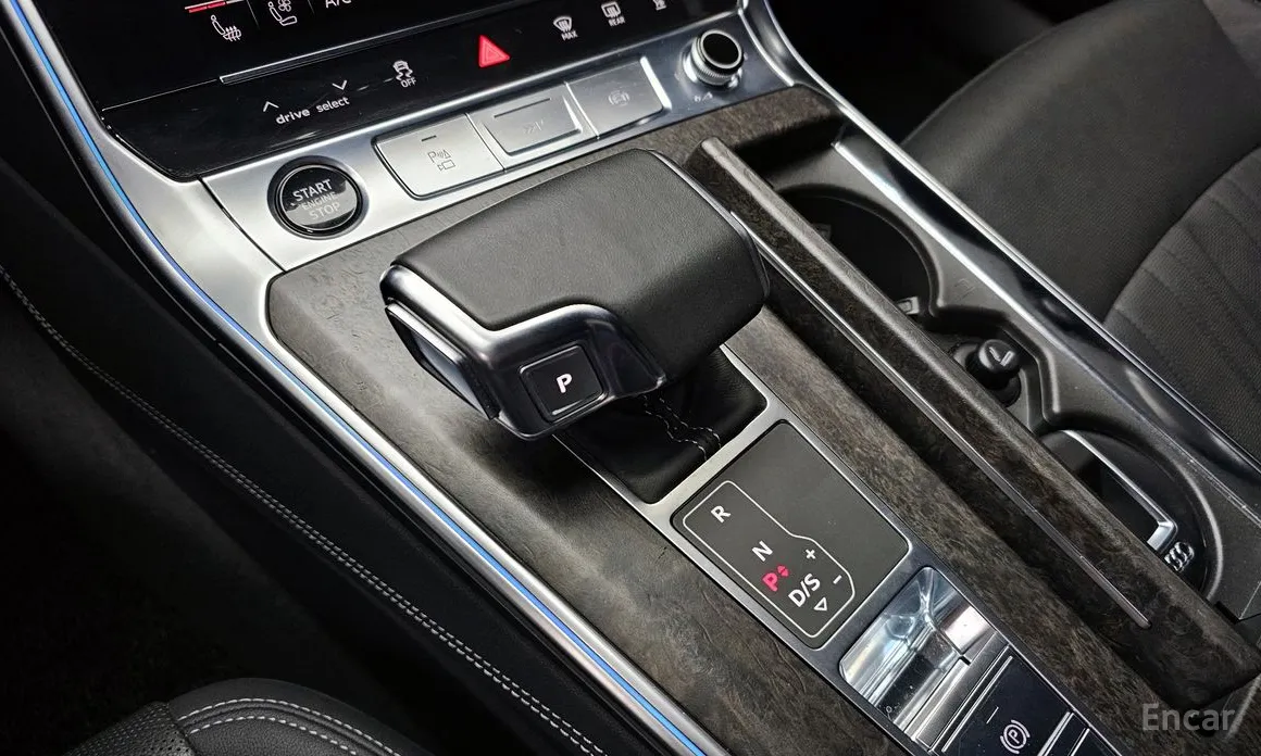 Фото 9 - Audi A6