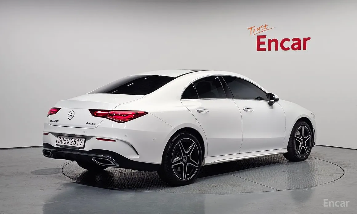 Фото 2 - Mercedes-Benz CLA-Class