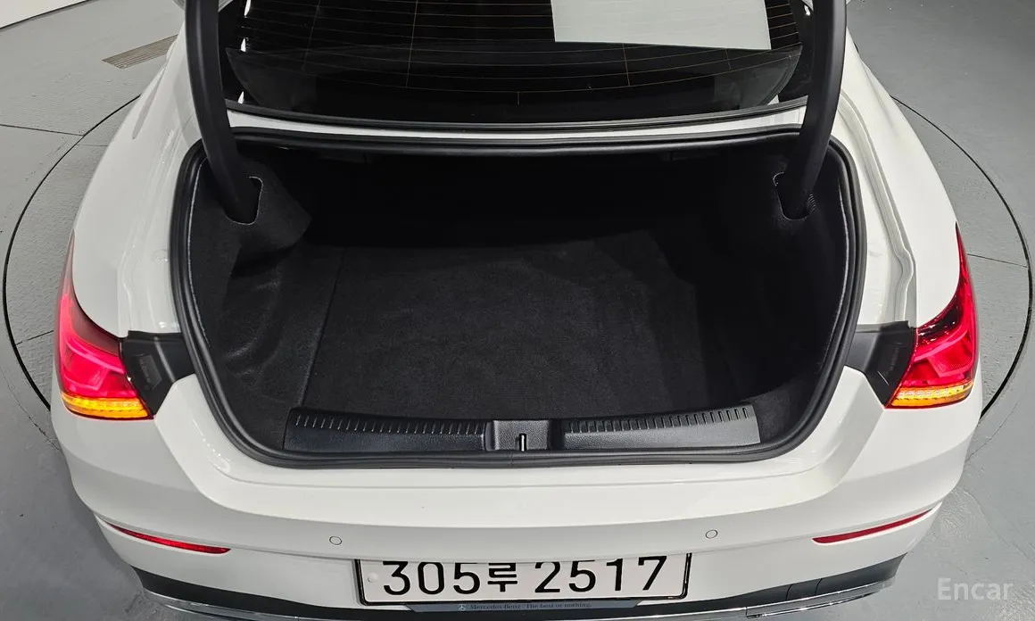 Фото 20 - Mercedes-Benz CLA-Class