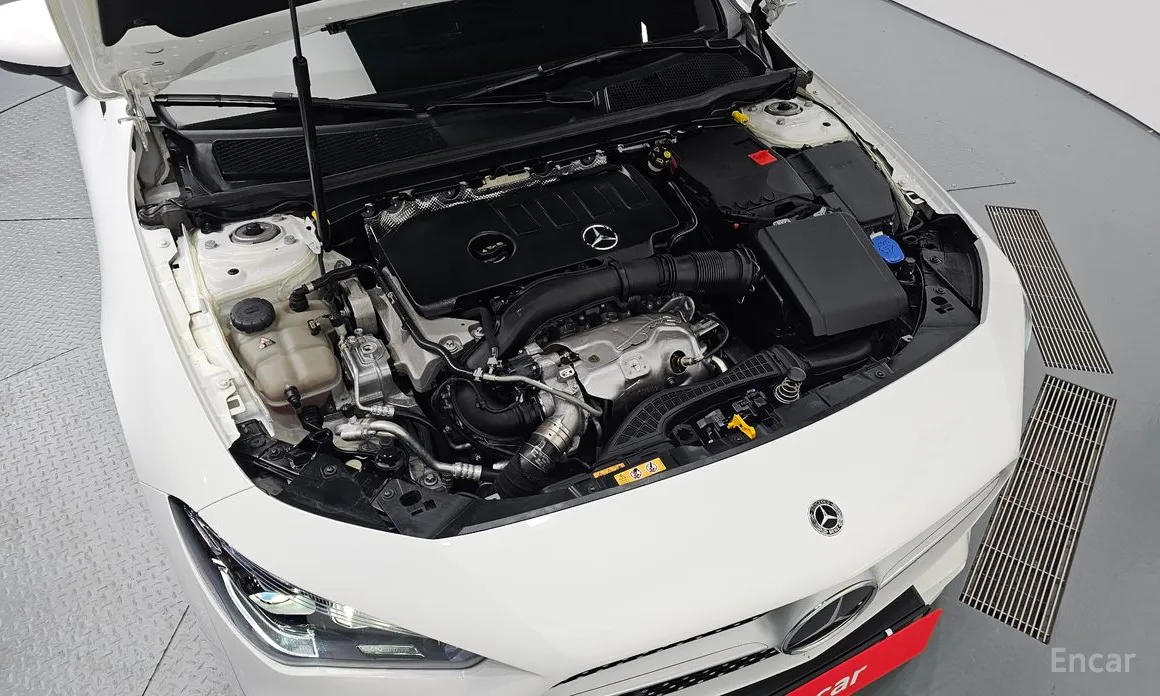 Фото 6 - Mercedes-Benz CLA-Class