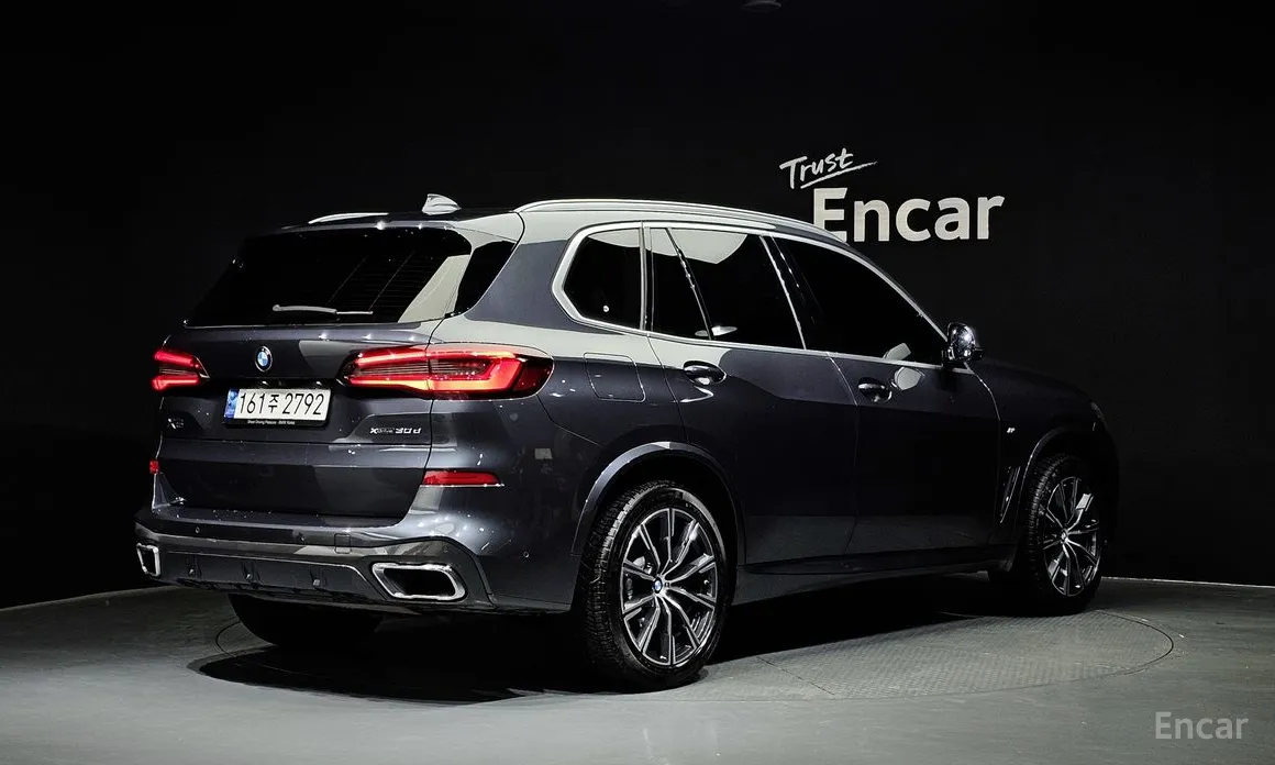 Фото 2 - BMW X5