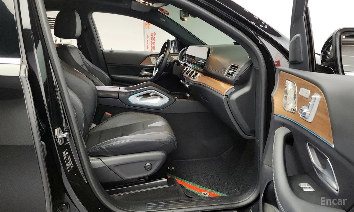 Фото 11 - Mercedes-Benz GLE-Class