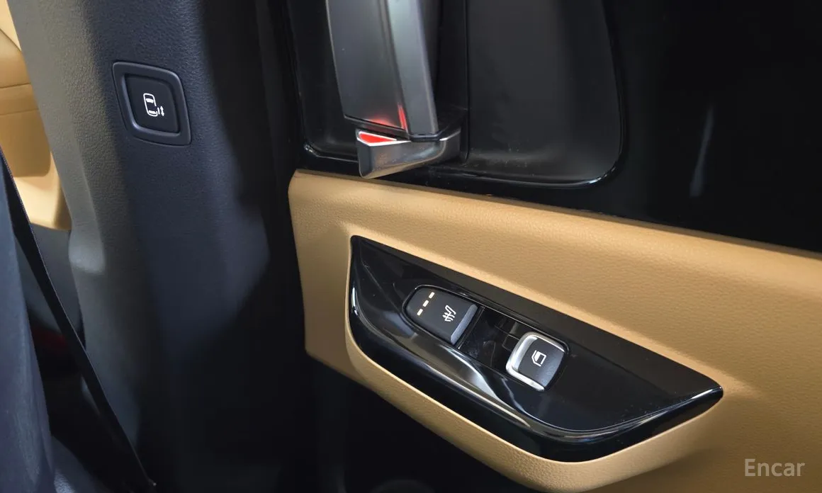 Фото 19 - Kia Carnival