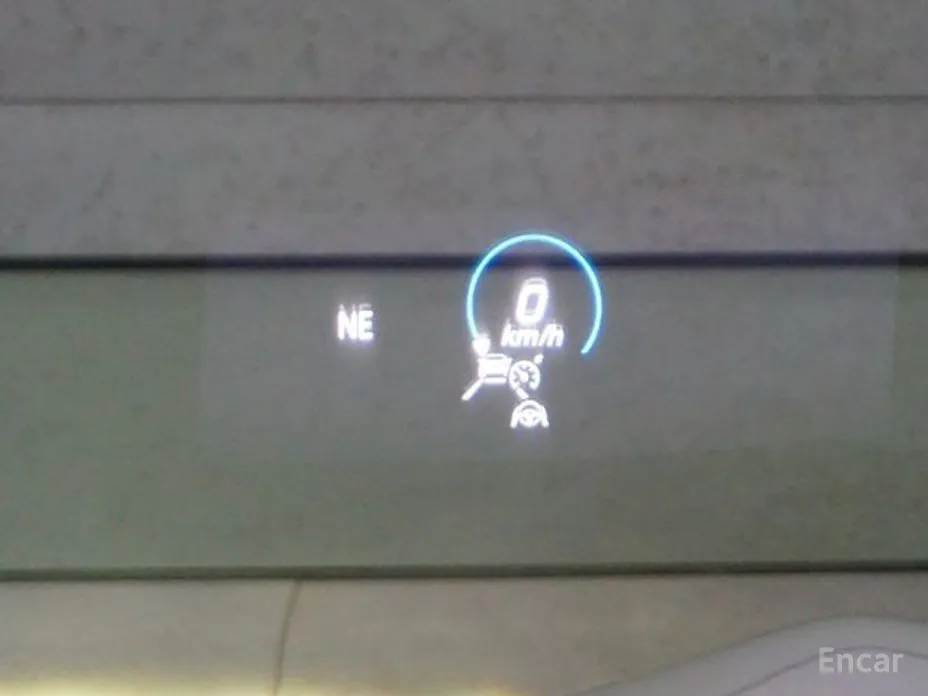 Фото 16 - Mercedes-Benz AMG GT