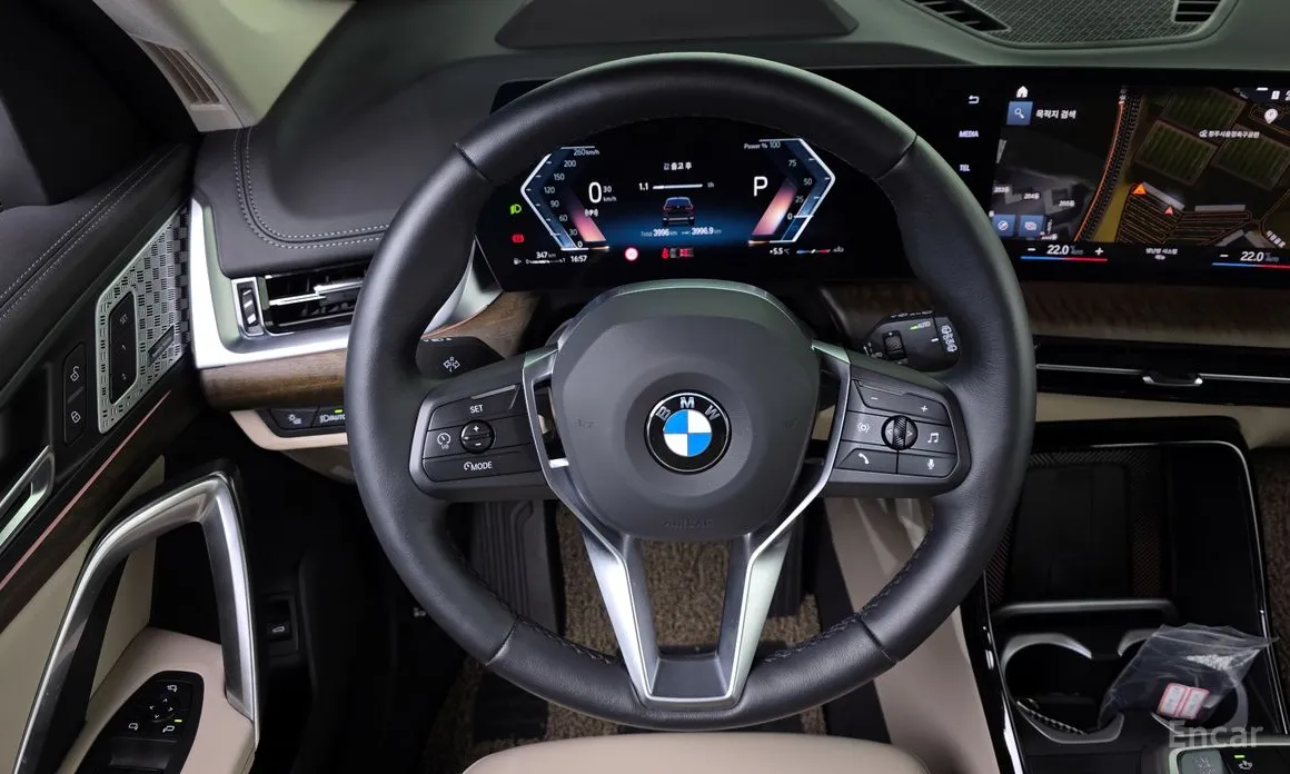 Фото 16 - BMW X1