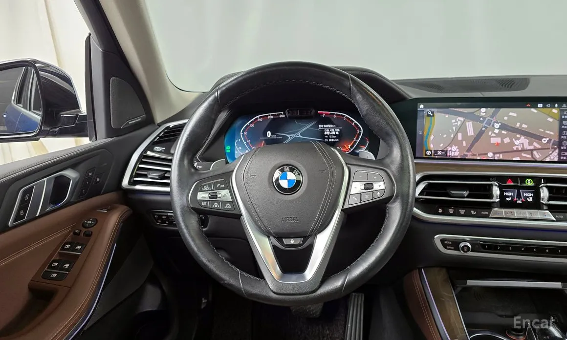 Фото 13 - BMW X5