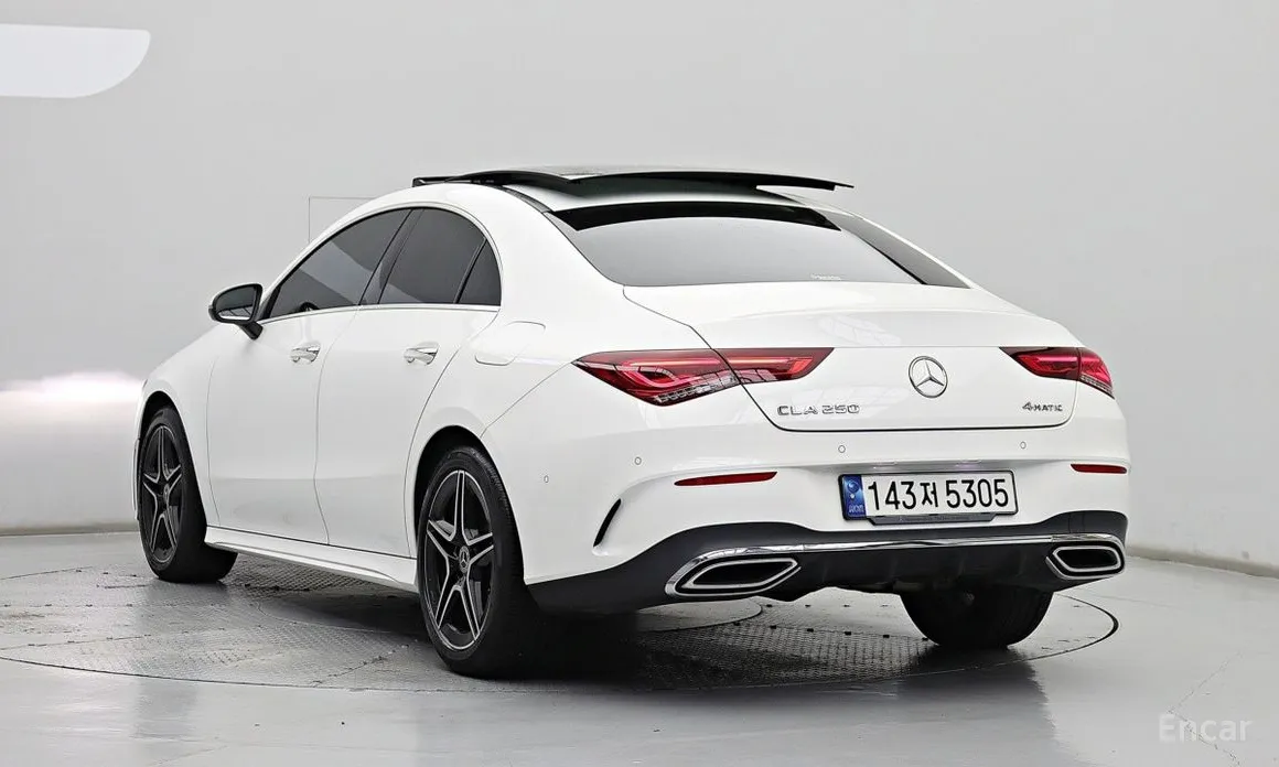 Фото 4 - Mercedes-Benz CLA-Class