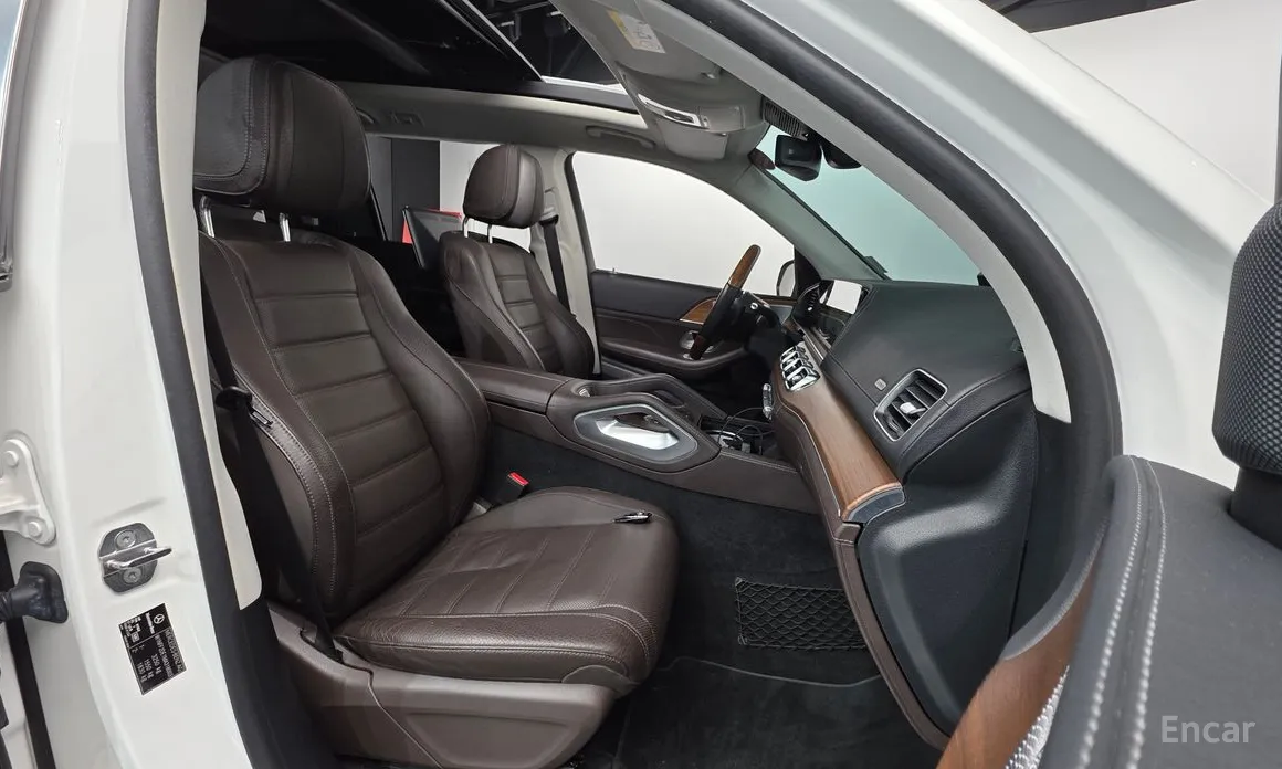 Фото 10 - Mercedes-Benz GLS-Class