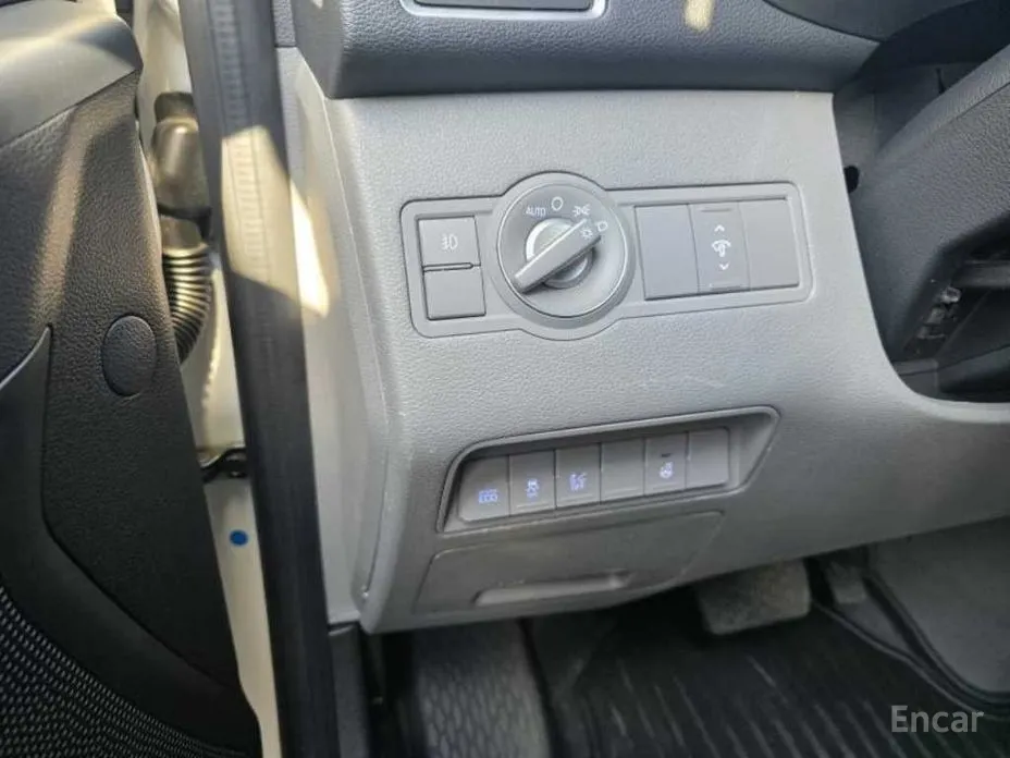 Фото 3 - Hyundai Solati