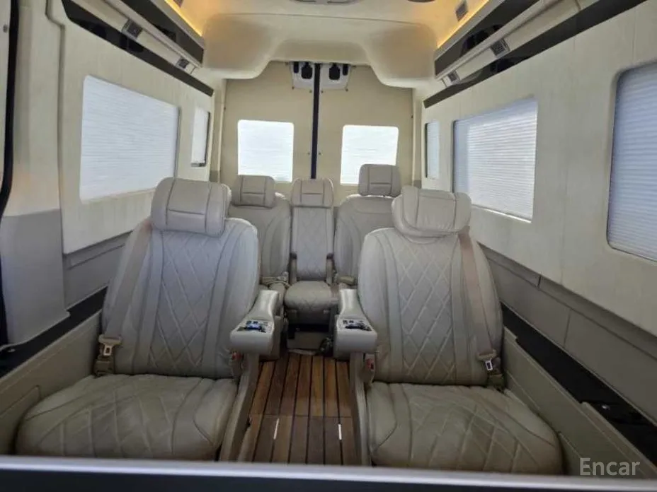 Фото 9 - Hyundai Solati